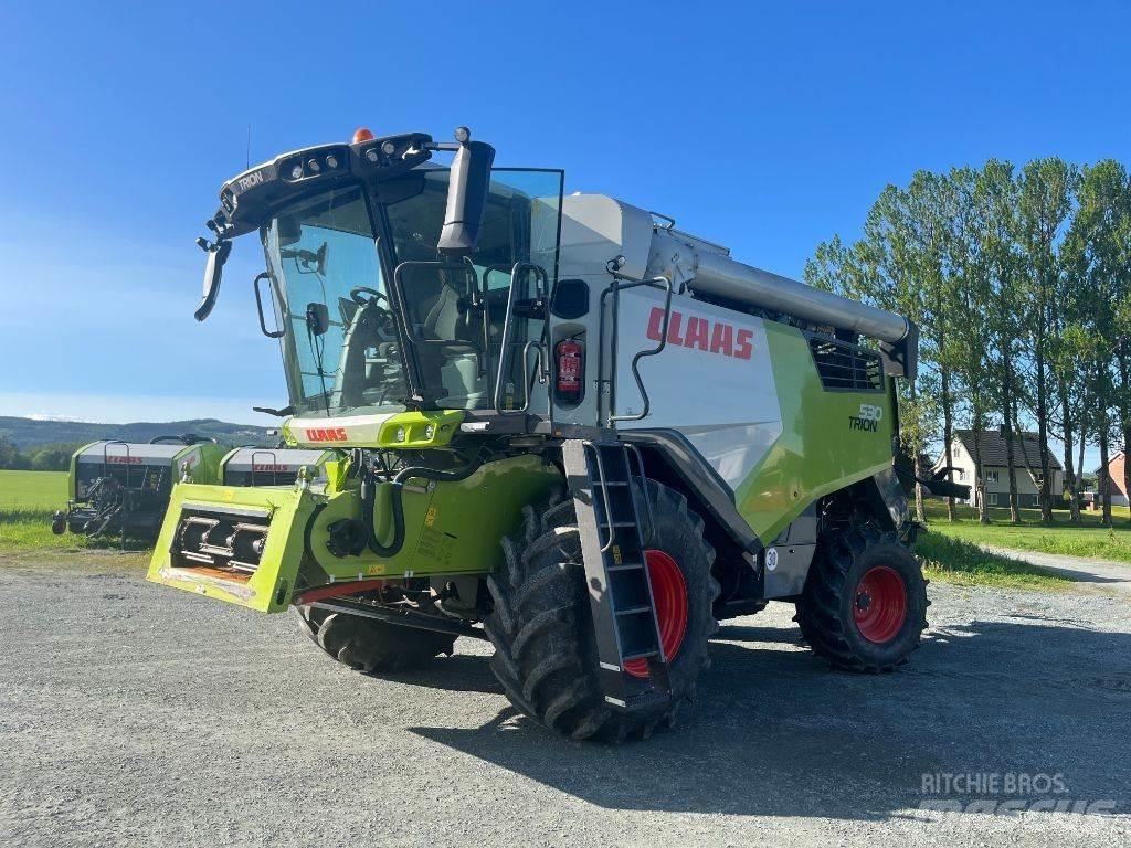 CLAAS Trion Biçerdöverler