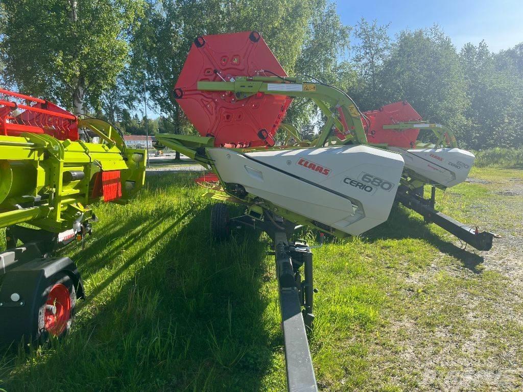 CLAAS Trion Biçerdöverler