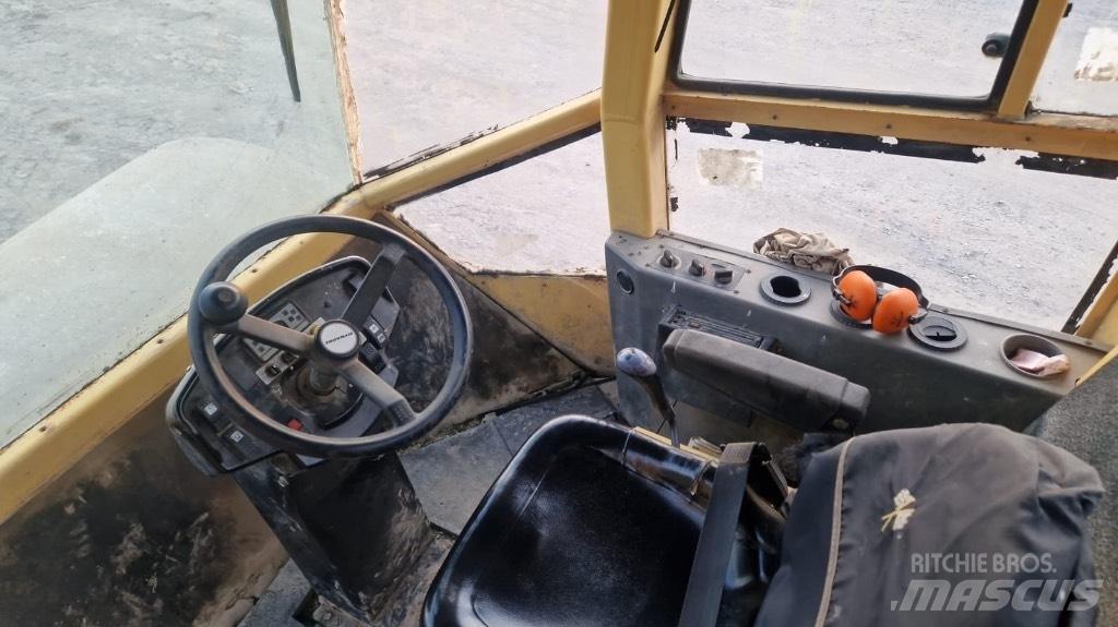 Dynapac Ca280d Çift tamburlu silindirler