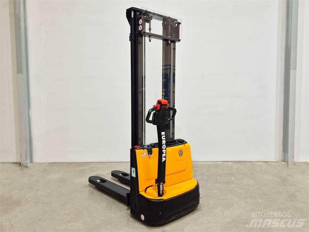  ESA121 2S360 Yaya kumandali istif makinasi