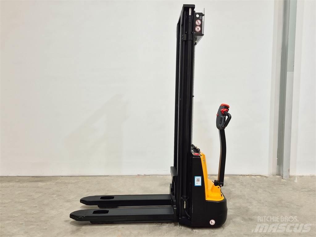  ESA121 2S360 Yaya kumandali istif makinasi