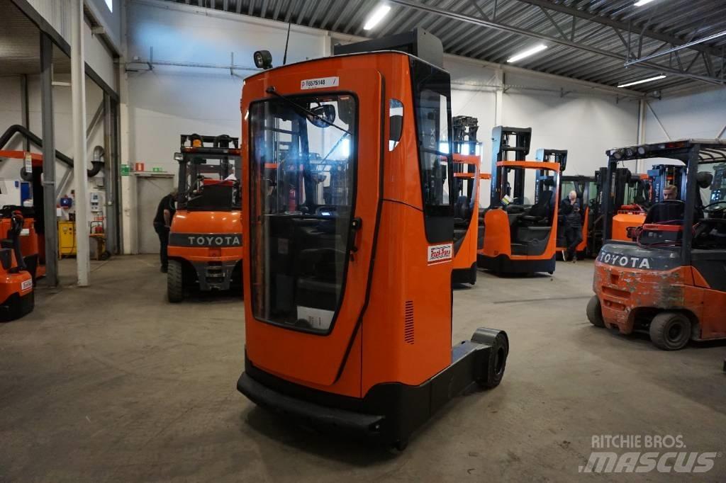 Toyota RRE160HR Reach truck - depo içi istif araçları