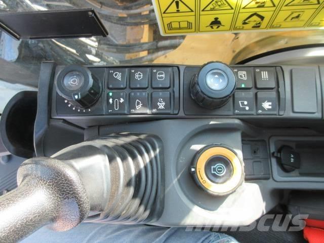 CAT 320 GC Paletli ekskavatörler