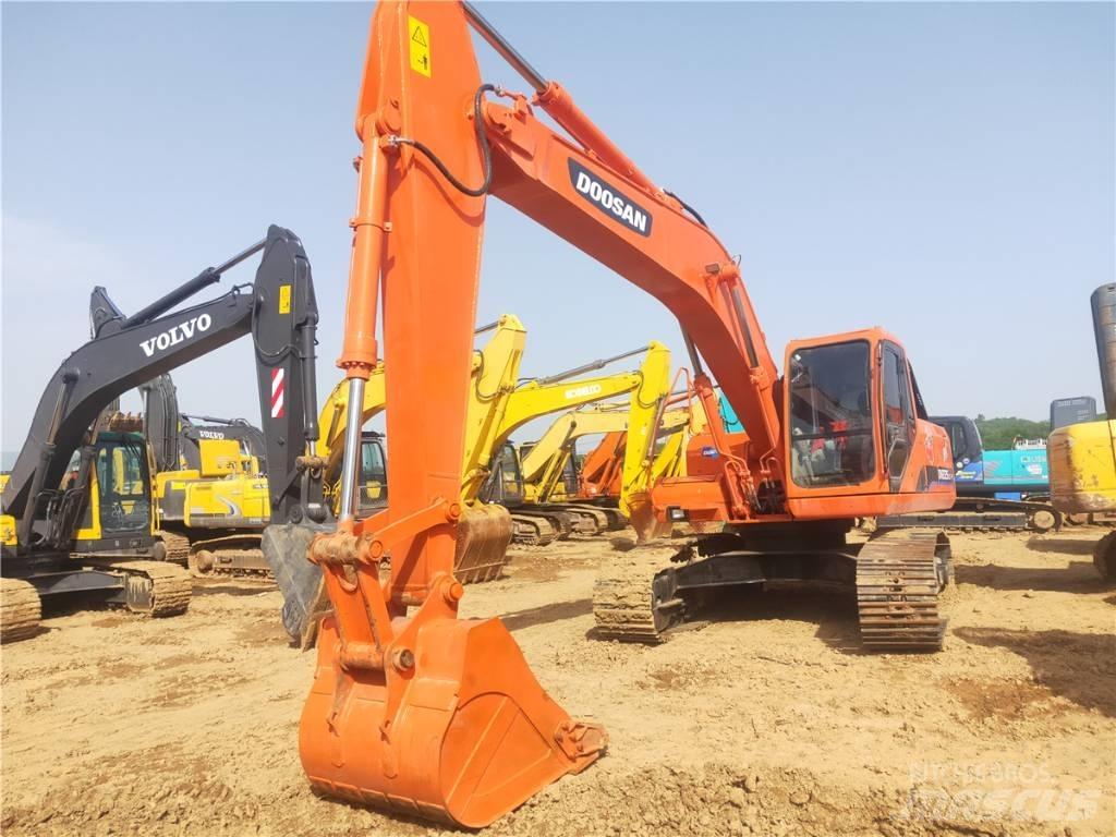 Doosan DH 225 LC-7 Paletli ekskavatörler