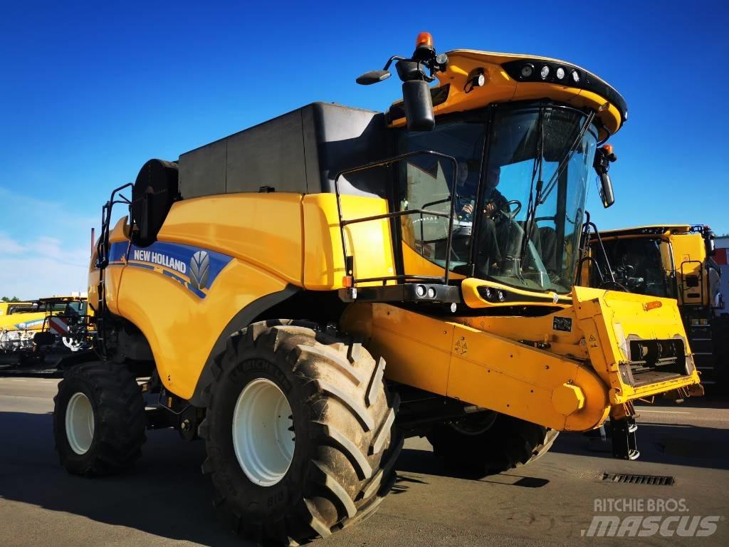 New Holland CX 8.90 Biçerdöverler