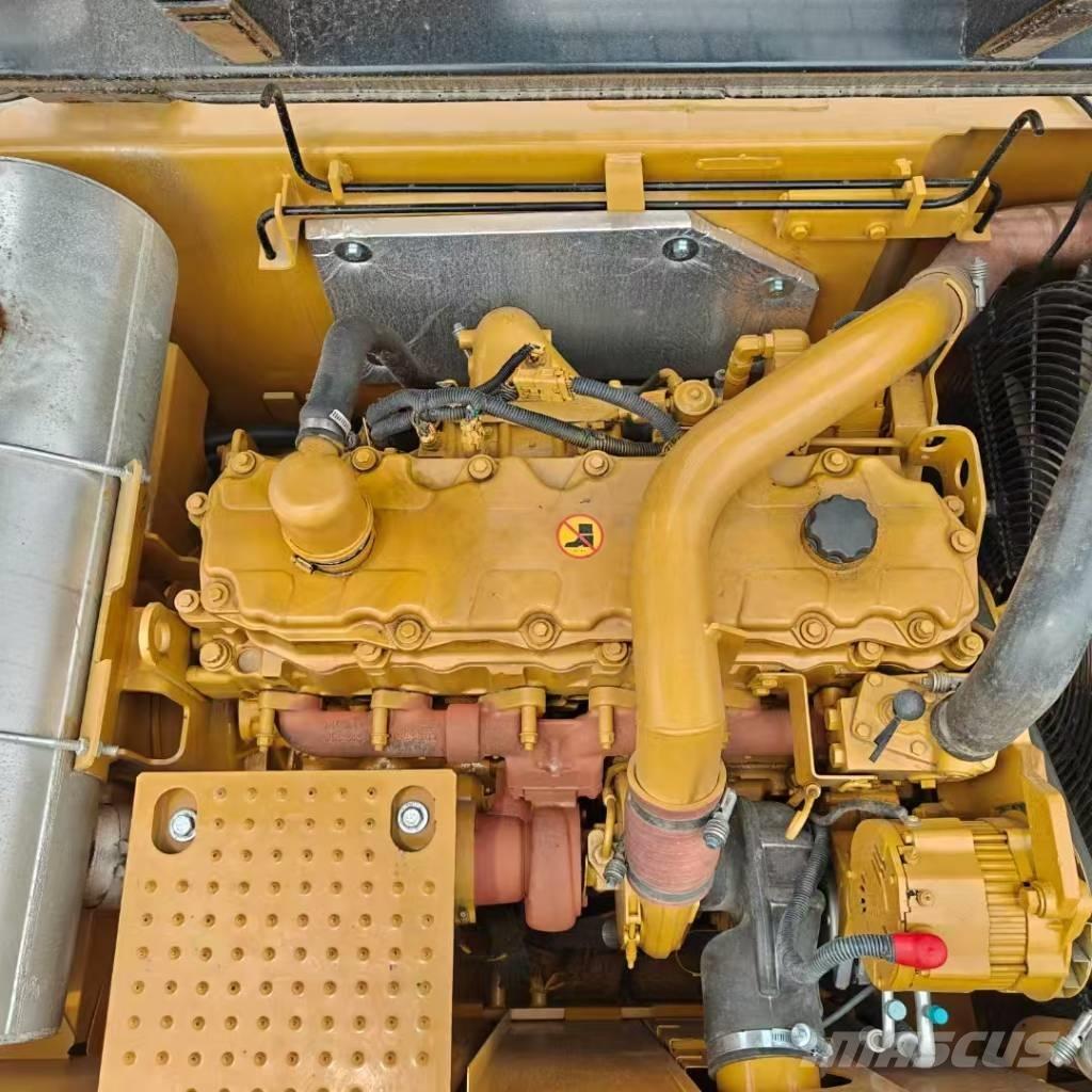 CAT 329 D Paletli ekskavatörler