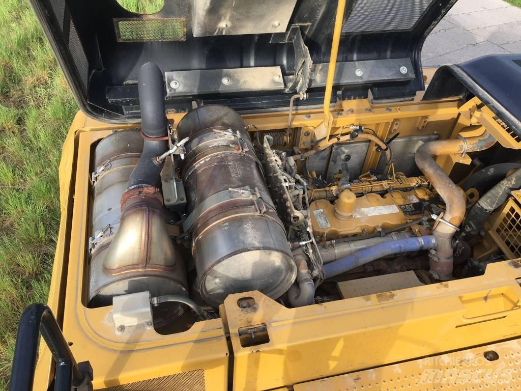 CAT 336F Paletli ekskavatörler