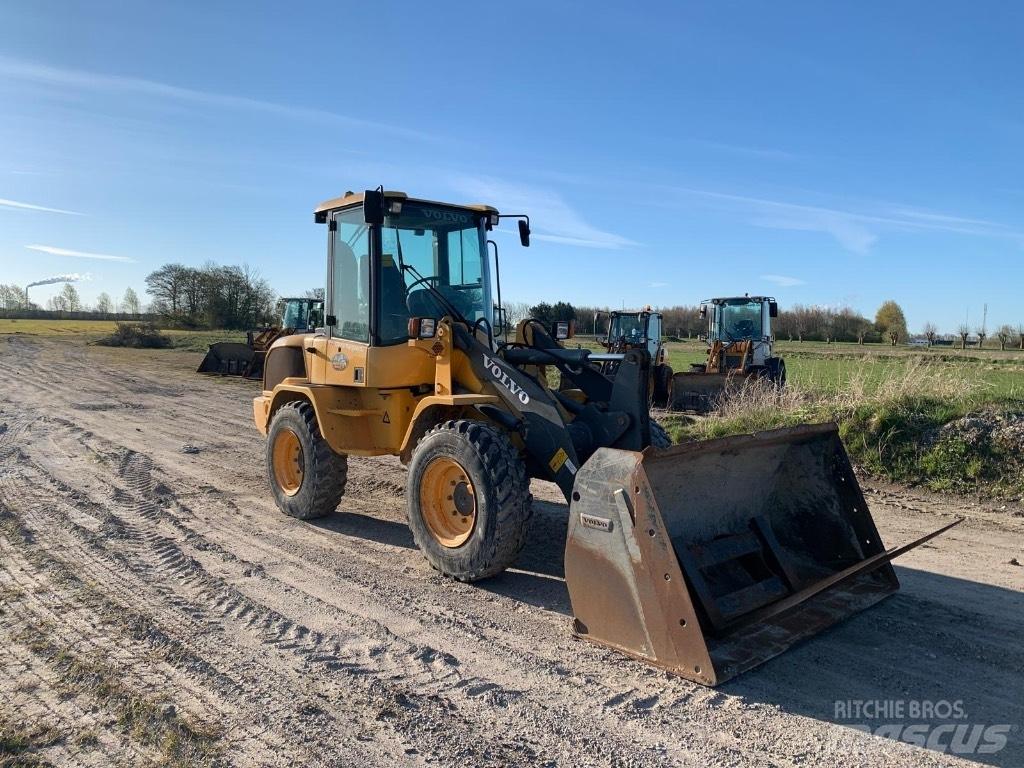 Volvo L 30 G Tekerlekli yükleyiciler