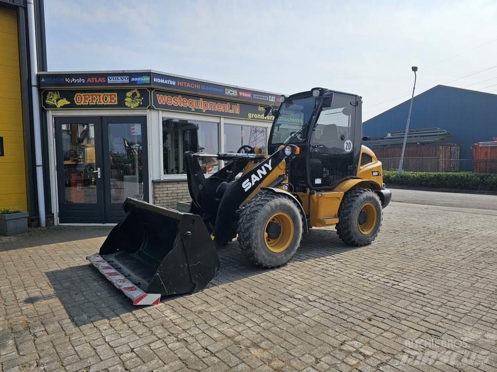 Sany SW085 Tekerlekli yükleyiciler