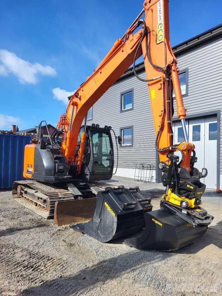 Hitachi ZX 135 US-6 Paletli ekskavatörler