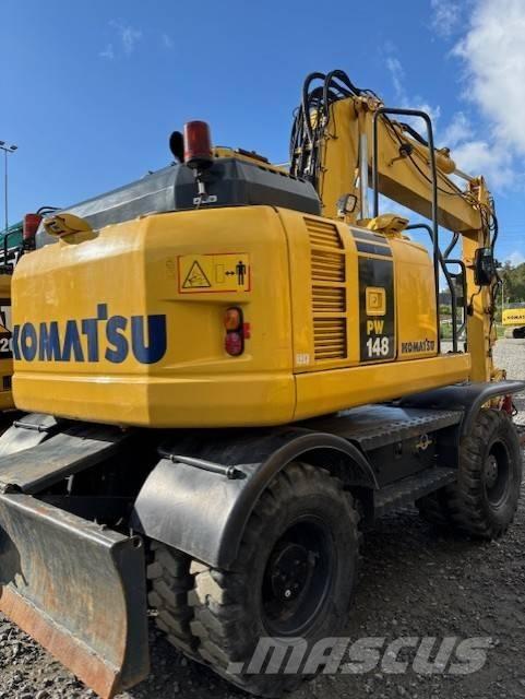 Komatsu PW 148-8 Lastik tekerli ekskavatörler