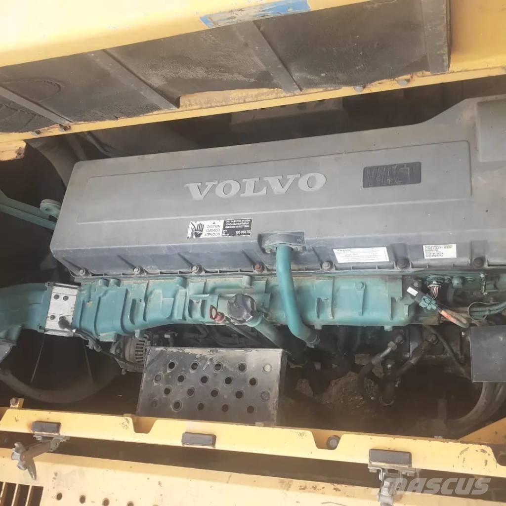 Volvo EC 700 B LC Paletli ekskavatörler