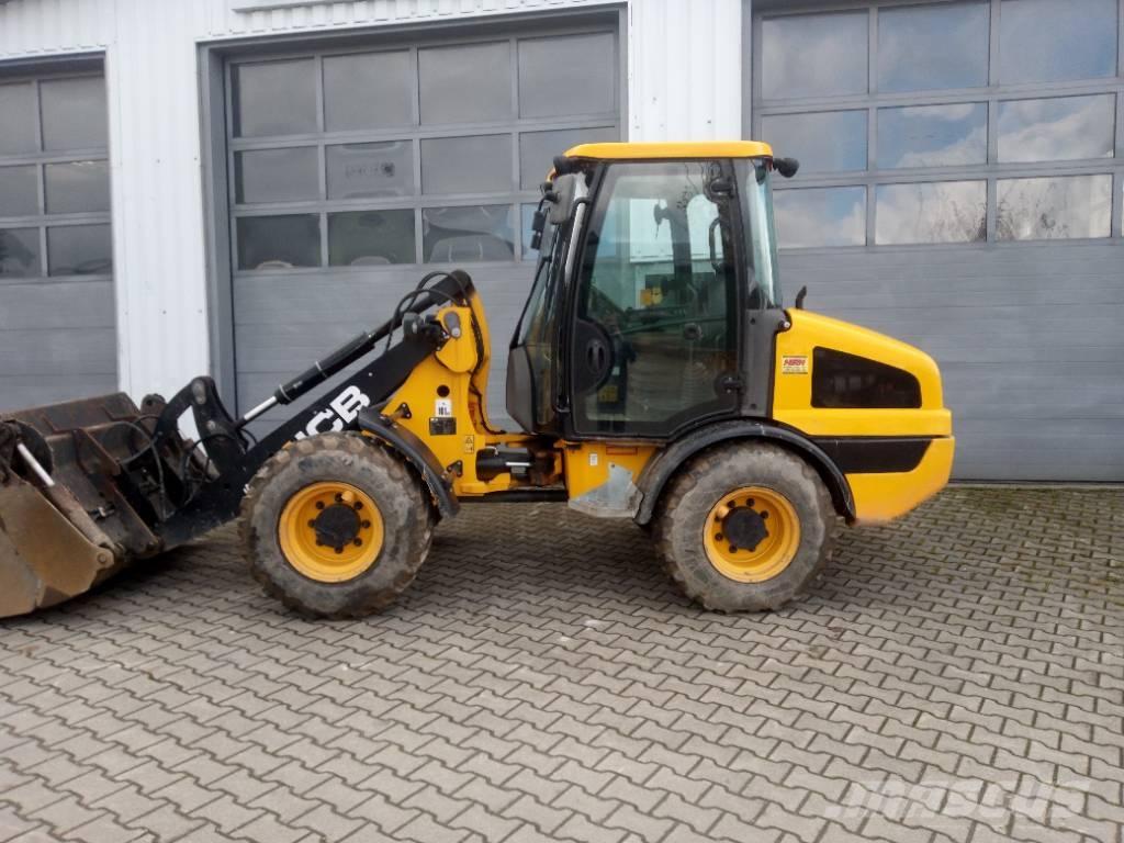 JCB 406 Tekerlekli yükleyiciler