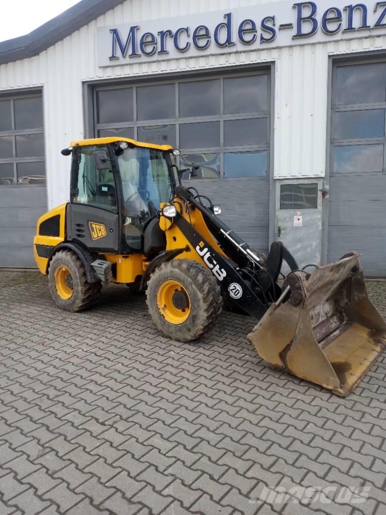 JCB 406 Tekerlekli yükleyiciler