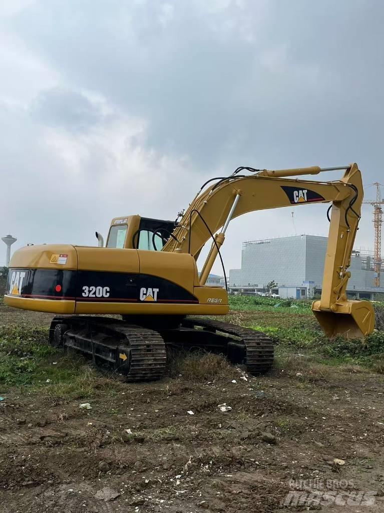 CAT 320 C Paletli ekskavatörler