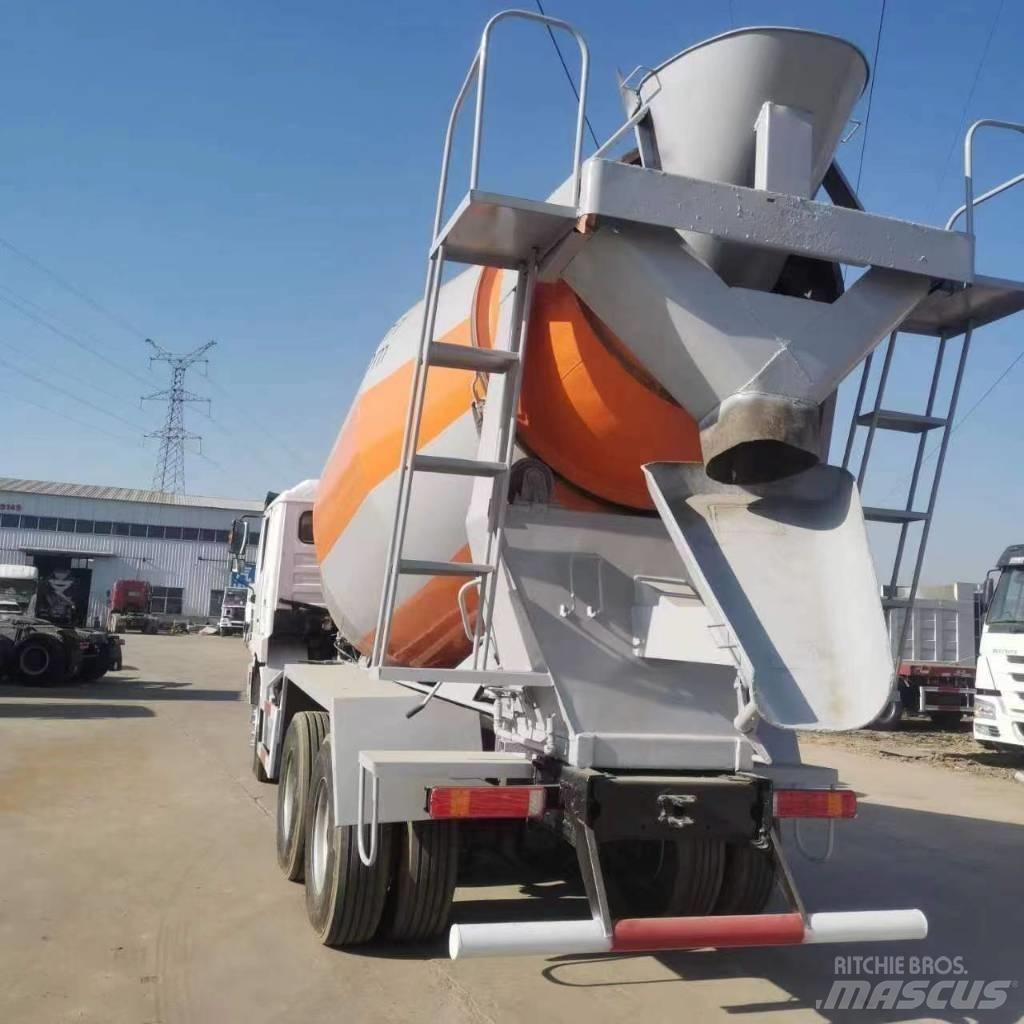 Shacman F3000 6X4 Transmikserler