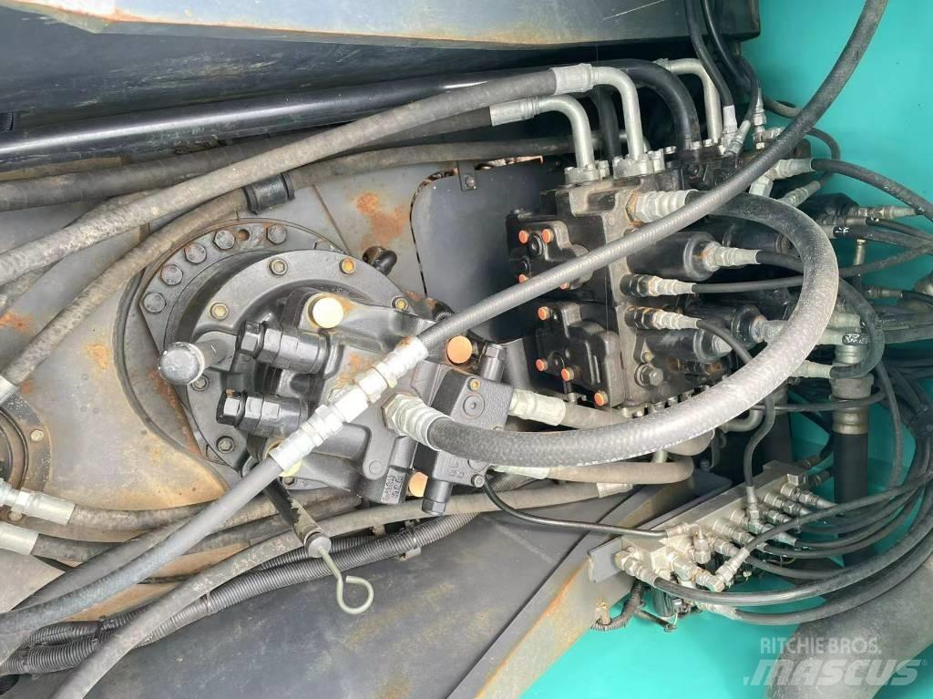 Kobelco 200 Paletli ekskavatörler