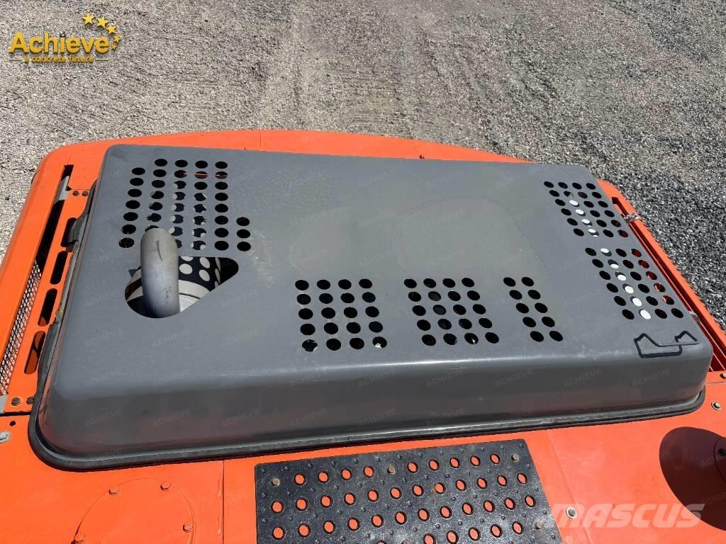 Hitachi ZX 210 Paletli ekskavatörler