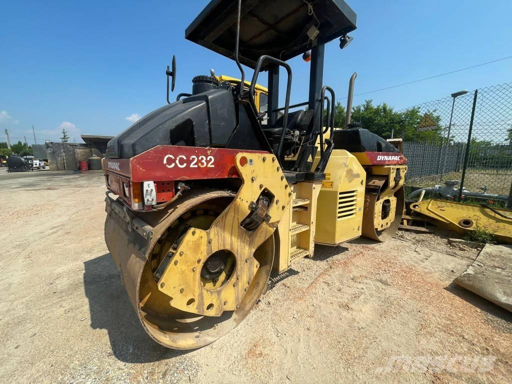 Dynapac CC 232 Çift tamburlu silindirler