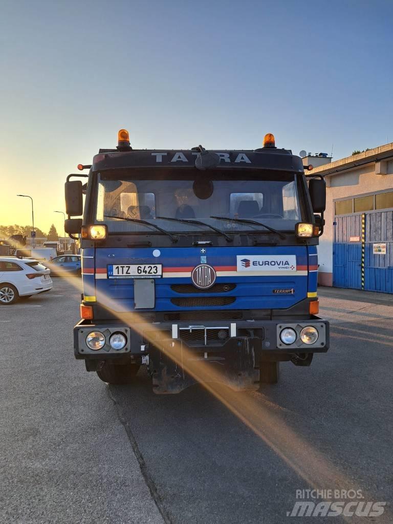 Tatra Terno 6x6 Flatbed kamyonlar