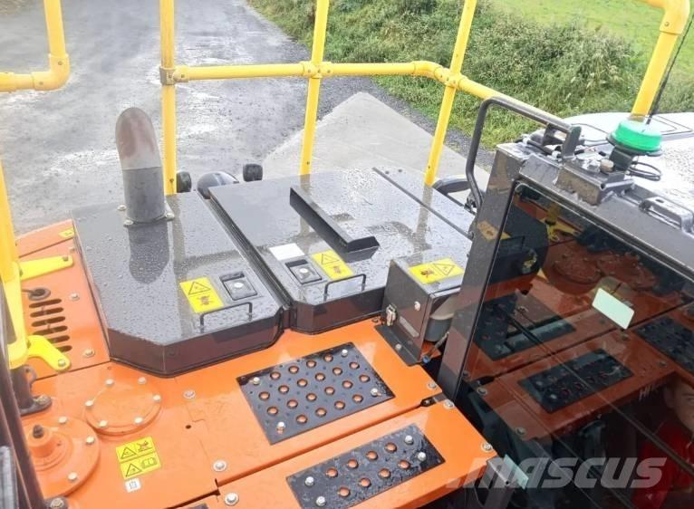 Hitachi ZX 130LCN Paletli ekskavatörler