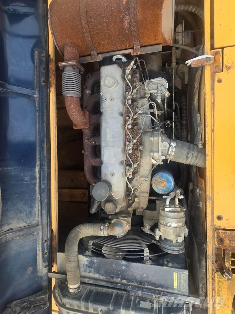 Hyundai Robex 2000W Lastik tekerli ekskavatörler