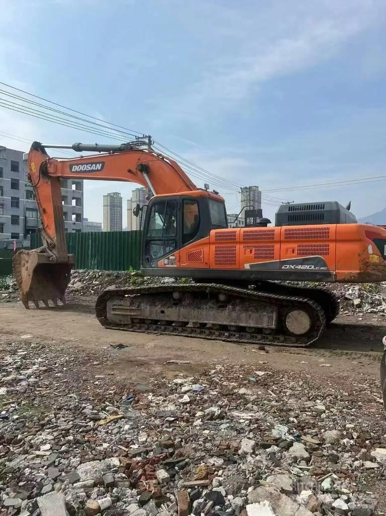 Doosan DX420LC Paletli ekskavatörler