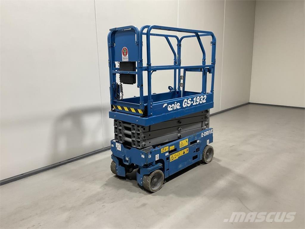 Genie GS-1932 Makasli platformlar