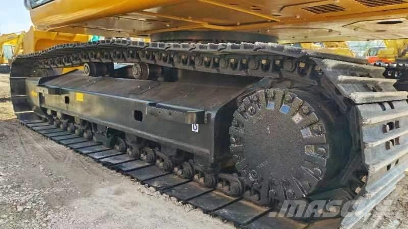 CAT 320D Paletli ekskavatörler