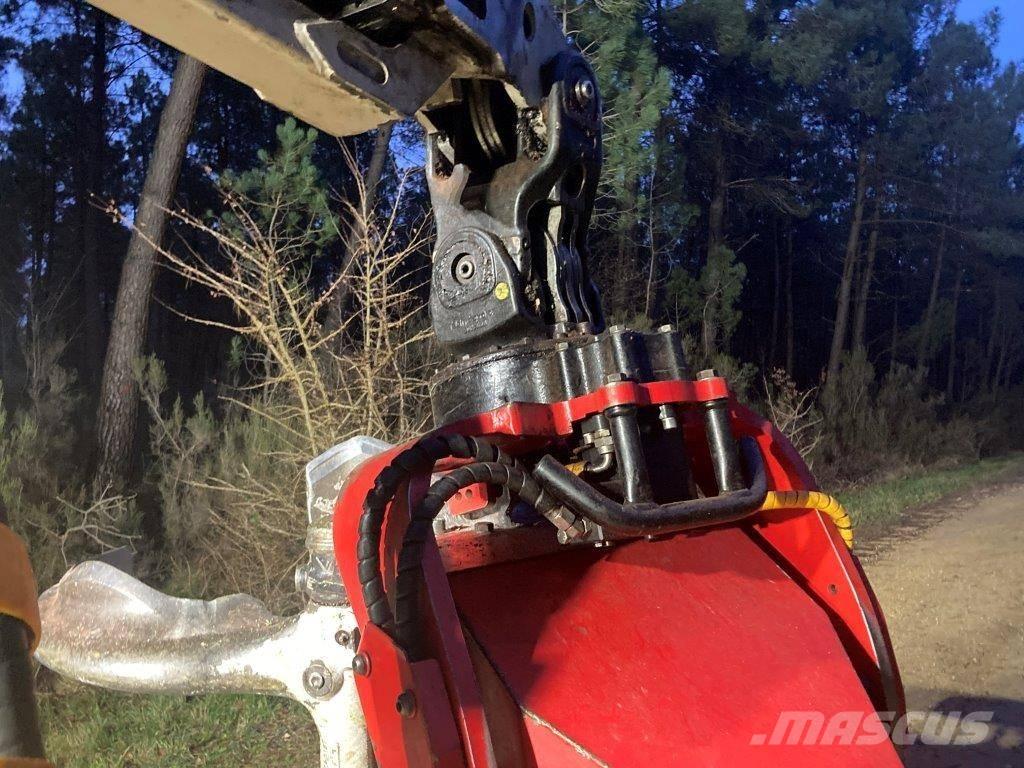Komatsu C 144 Biçerdöverler