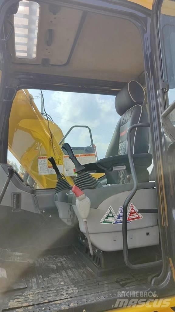 Komatsu PC 130 Paletli ekskavatörler