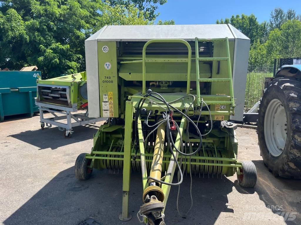 CLAAS Rollant 240 Rulo balya makinalari