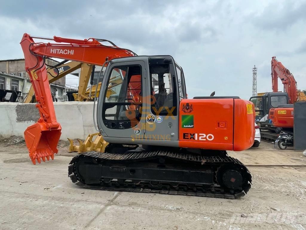 Hitachi EX 120 Paletli ekskavatörler
