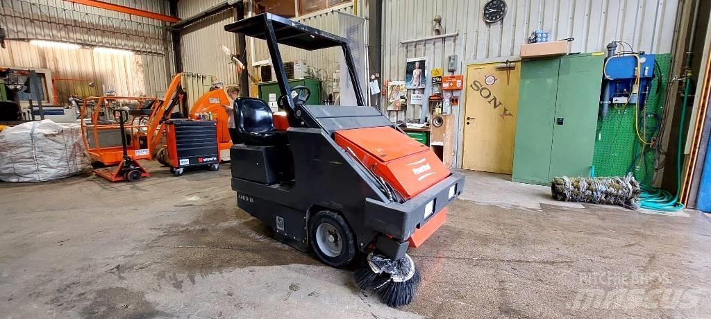Powerboss SW6XKLPG Cadde süpürücüler
