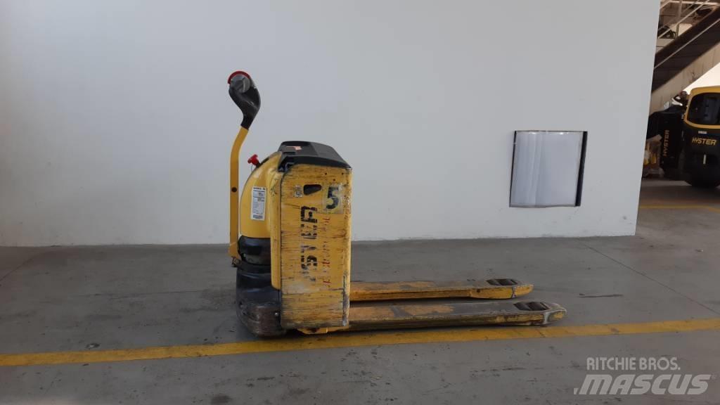 Hyster P2.0L Düsük seviye kaldirici