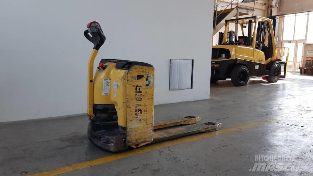 Hyster P2.0L Düsük seviye kaldirici