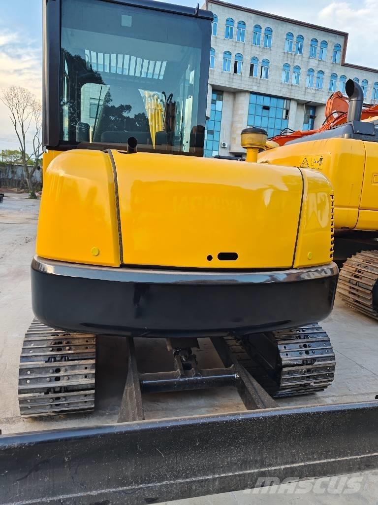 Komatsu PC 56 Mini ekskavatörler, 7 tona dek