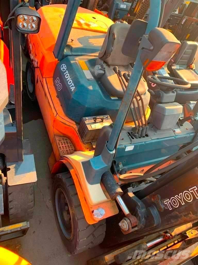 Toyota 7 FDA 50 Dizel forkliftler