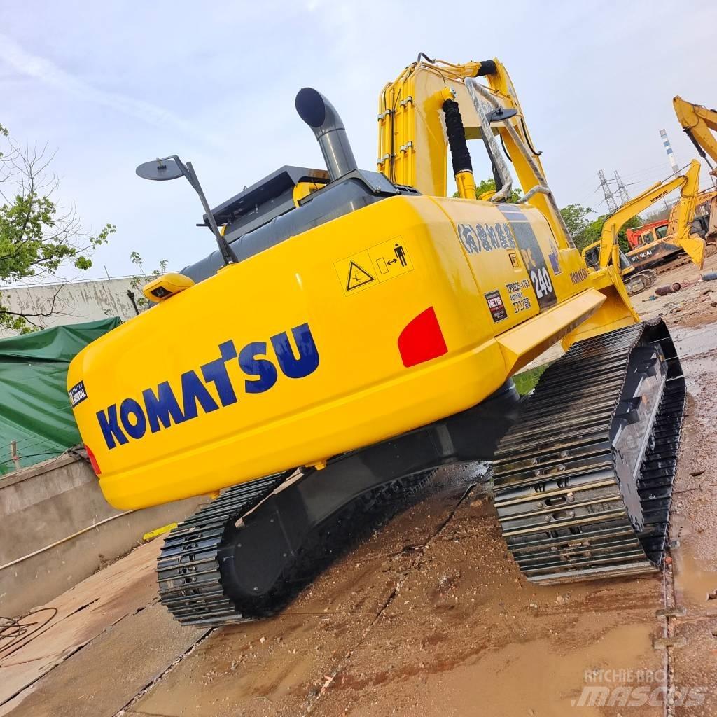 Komatsu PC 240 LC-8 Paletli ekskavatörler