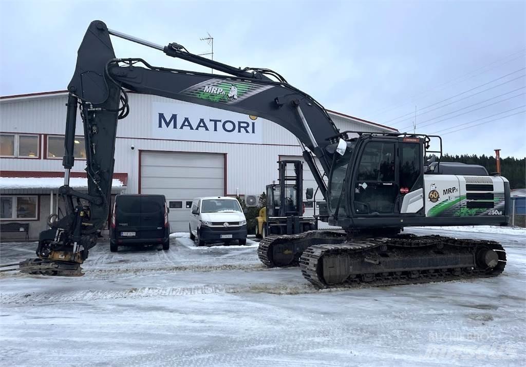 Hitachi ZX250LC-7 Paletli ekskavatörler