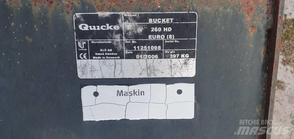 Ålö 240HD Ön yükleyici atasmanlar
