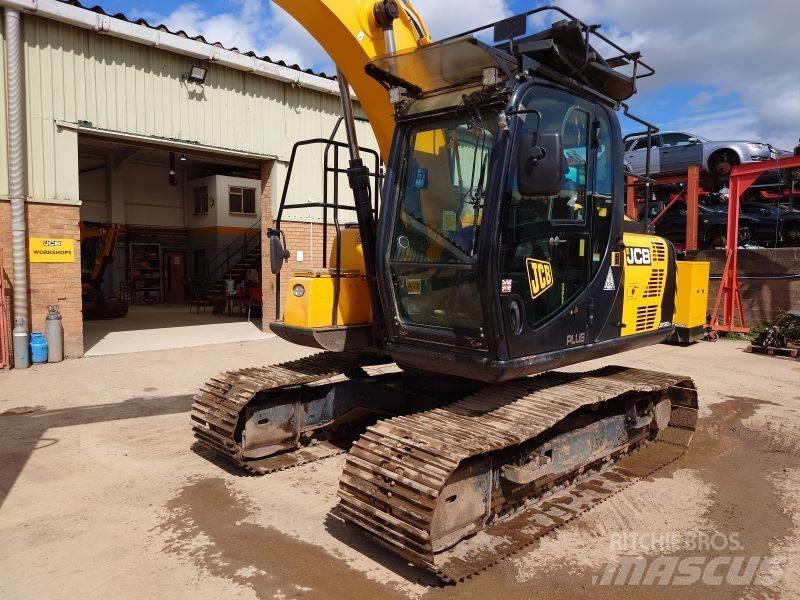 JCB JS130LC Plus+ Paletli ekskavatörler