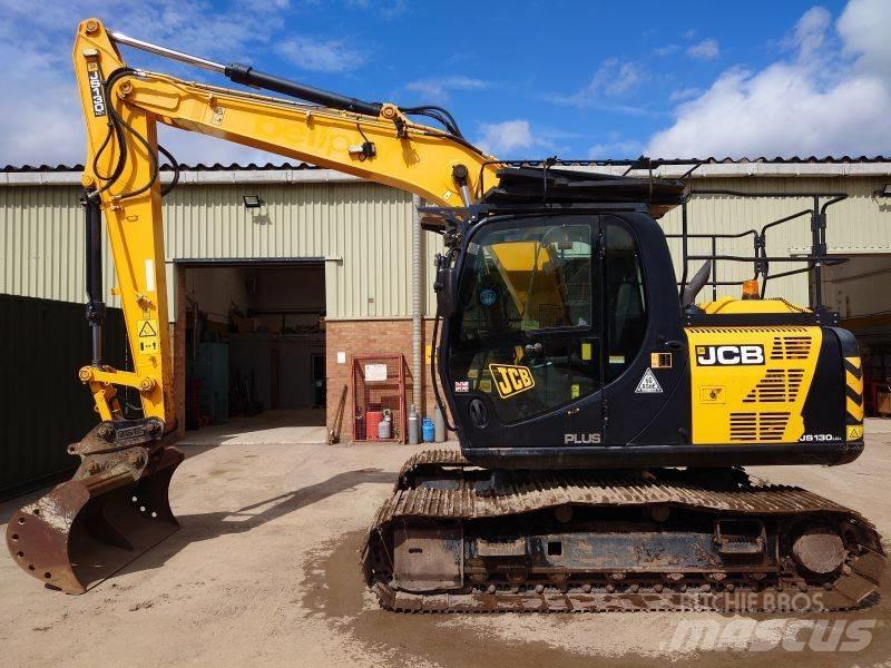 JCB JS130LC Plus+ Paletli ekskavatörler