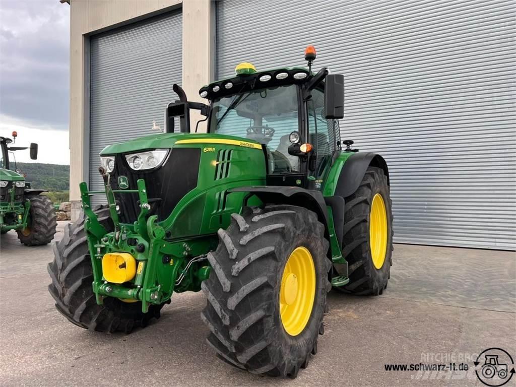 John Deere 6215R Traktörler