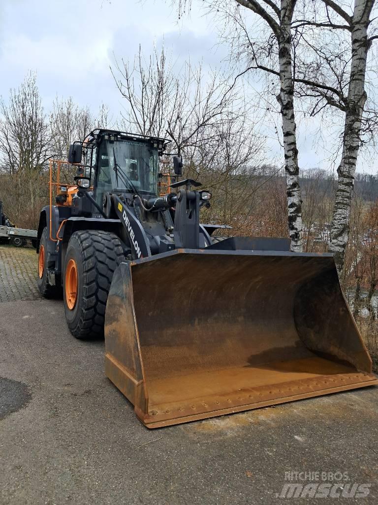 Develon DL 420 CVT-7 Tekerlekli yükleyiciler