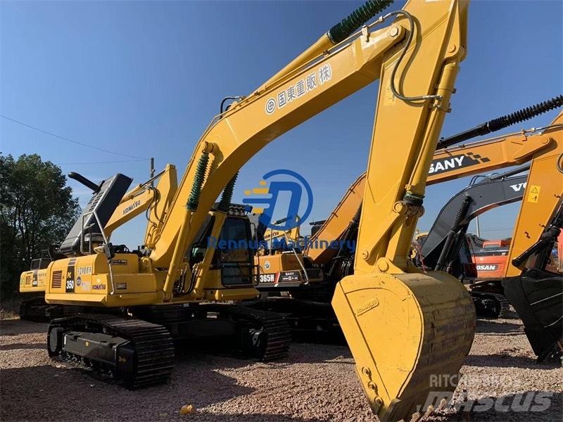 Komatsu 350-8 Paletli ekskavatörler
