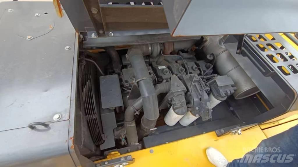 Komatsu PC 400-7 Paletli ekskavatörler