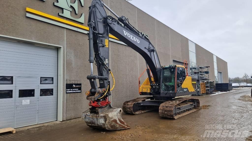 Volvo EC 250 EL Paletli ekskavatörler