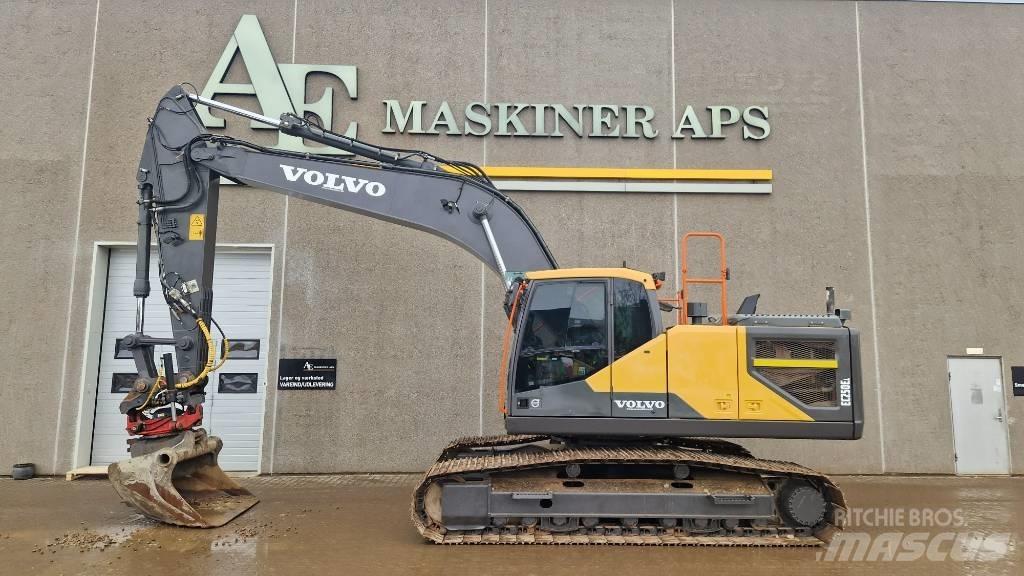 Volvo EC 250 EL Paletli ekskavatörler