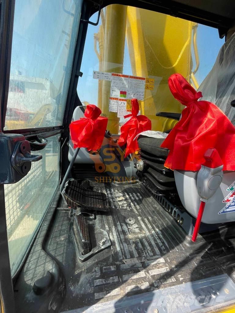 Komatsu PC 450-8 Paletli ekskavatörler